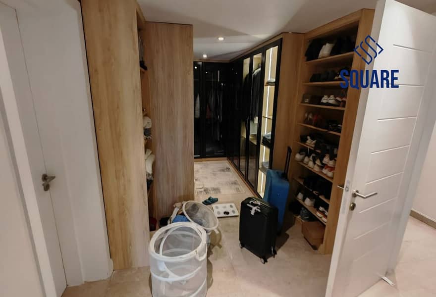 4 27db1c3b-53e3-4efc-ac3a-435f6d9f0baf. jpg