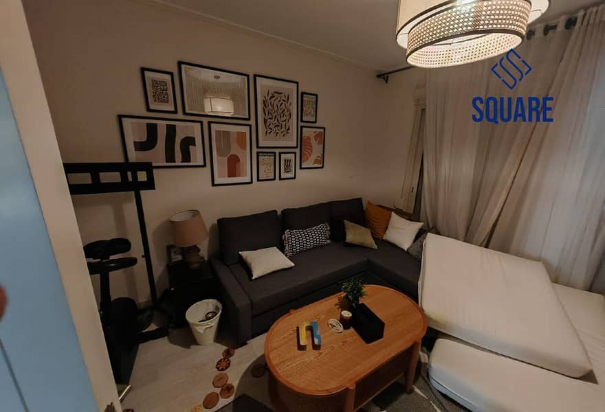 9 fc5e2ecb-4b89-4801-a9eb-a86d0853dbf9. jpg