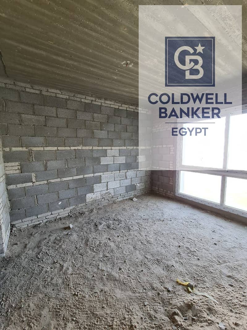 7 5da22053-adbe-4c4d-a055-4708f8e267b1. jpeg