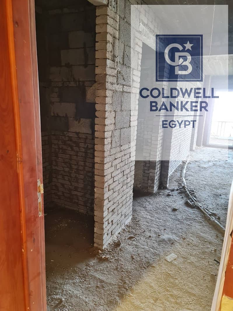 16 420c675e-e35a-4c69-9f32-e4ca80aed72a. jpeg