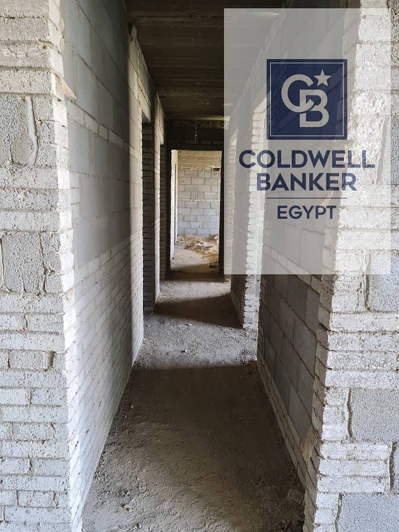 18 6904c31a-bcf5-4951-9178-d6312ca4bfaf. jpeg