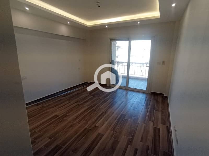 4 384f19d8-2525-4e25-8fbb-ad0d42e04813. jpeg