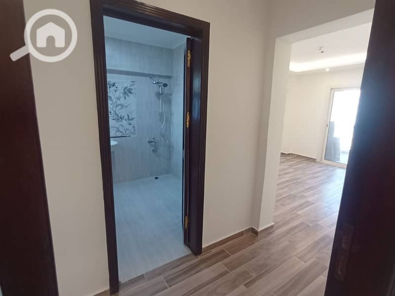 6 c85ee0b6-798b-4e5f-ac11-af3eaca95608. jpeg