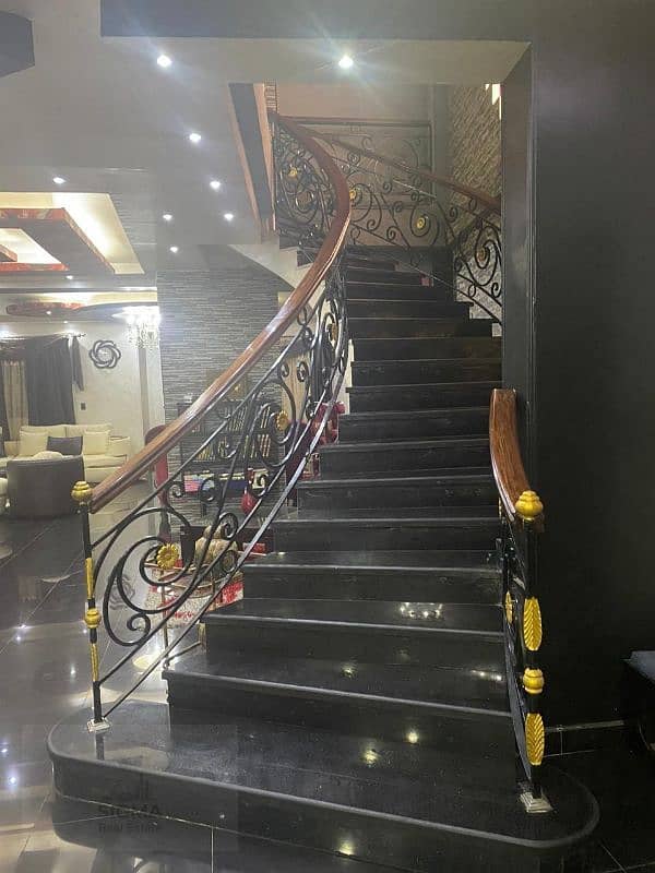 لمحبي الخصوصيه والتميز دوبلكس مميز لمحبي الخصوصيه والتميز دوبلكس مميز