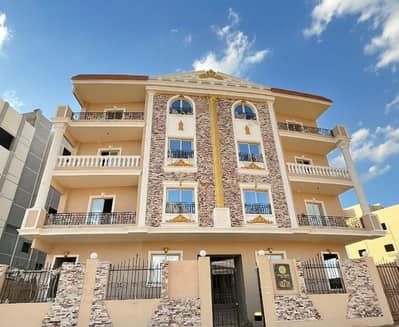 شقة 3 غرف نوم للبيع في القاهرة الجديدة، القاهرة - شقه للبيع استلام فوري تشطيب الترا سوبر لوكس في منطقة النرجس التجمع