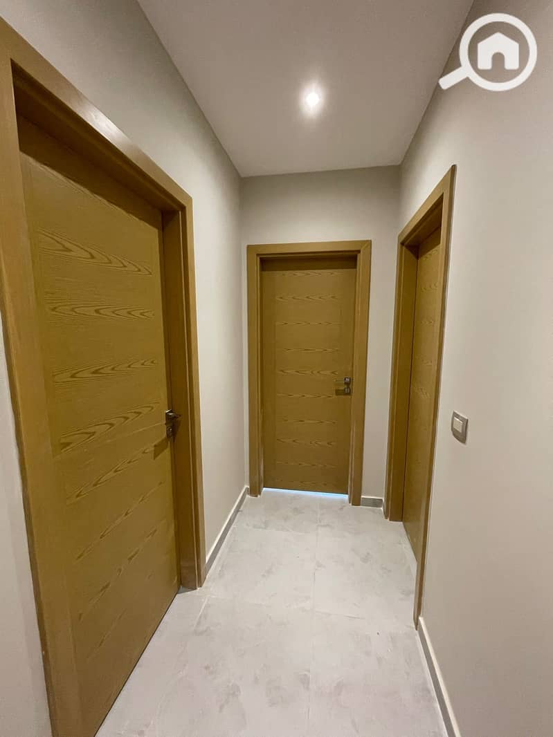 16 bd29bb9a-b3bf-457b-9d91-d07db98c2488. jpeg