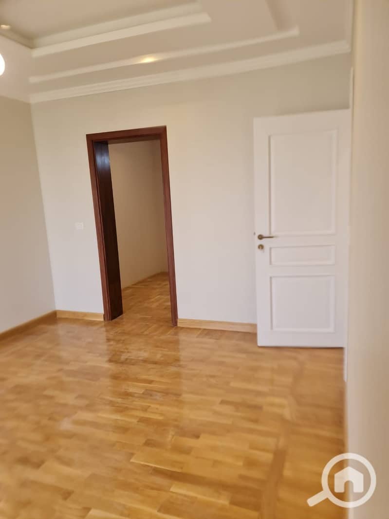 13 4e0a585f-d1a2-4e72-abe9-d1dc5920c484. jpeg