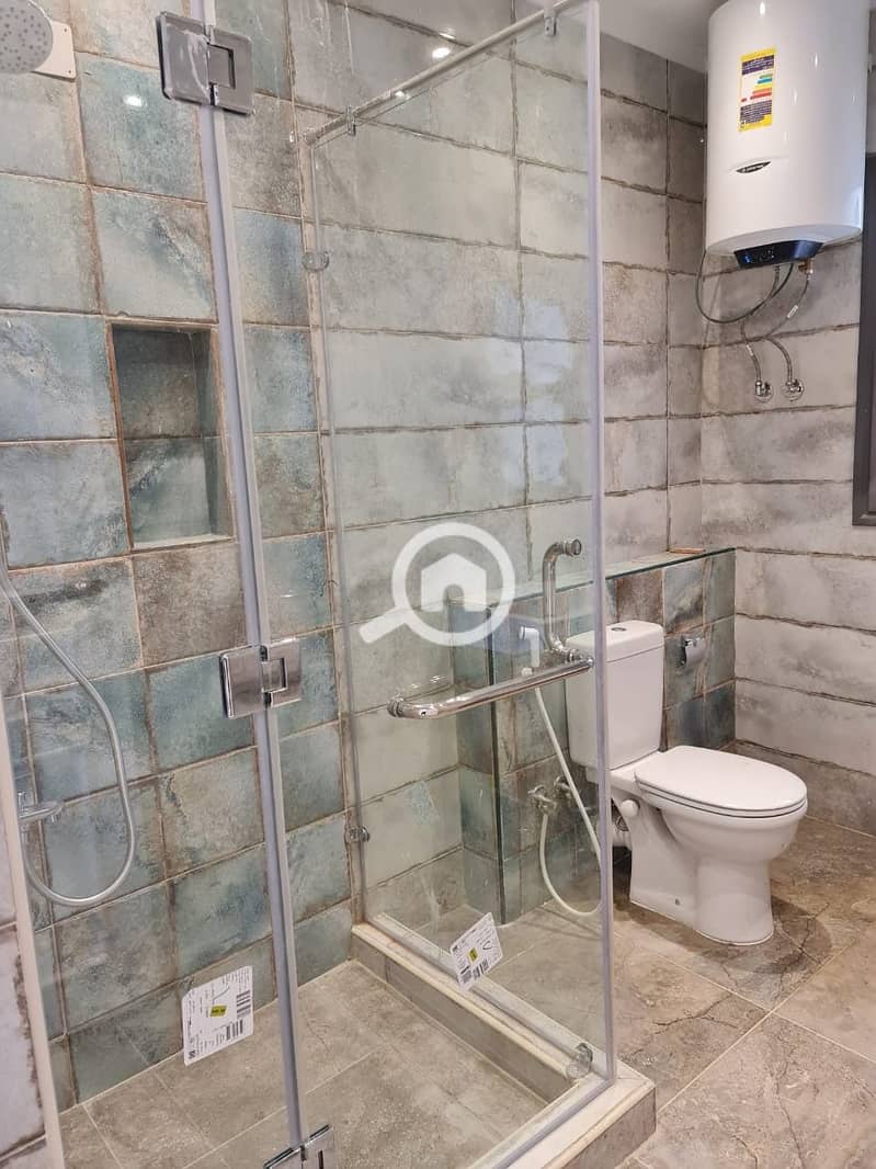 29 02effdb6-b965-4e62-93db-2021f27010ed. jpeg