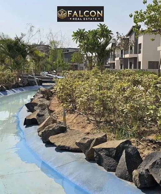 10 fff85504-2959-450a-be0d-014143a78455. jpg