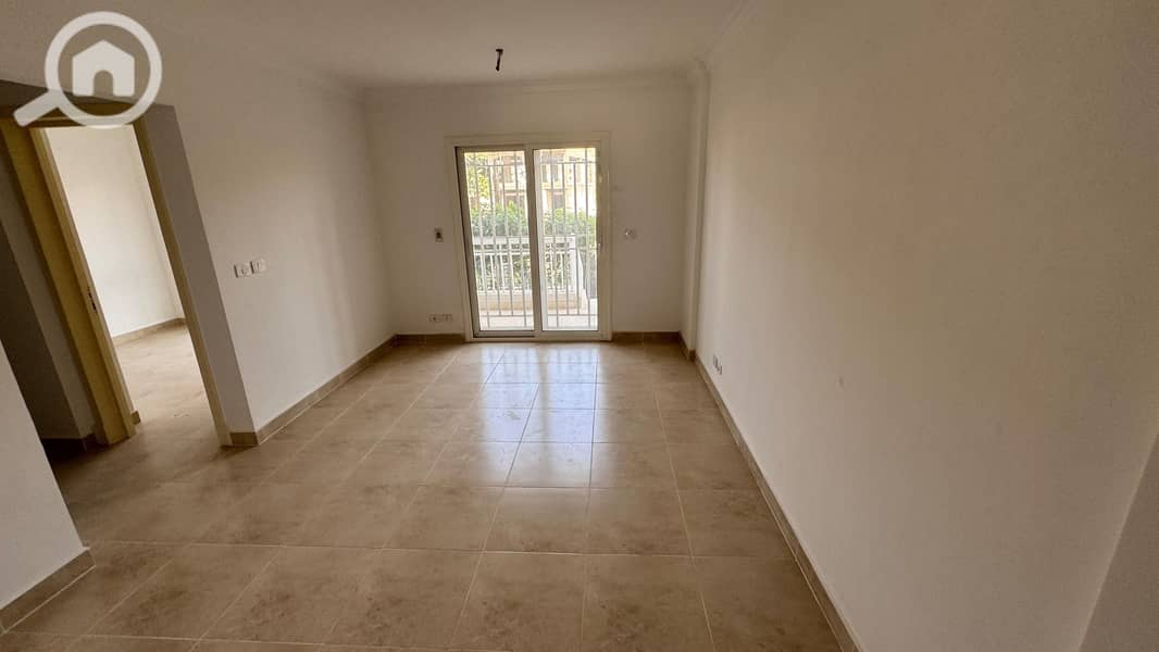 2 3df3d13f-a15a-476f-87bb-d6a0ebf6df47. jpeg