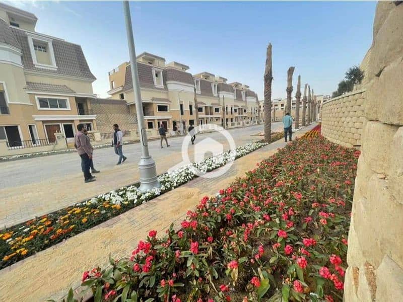 10 f326f21c-f83f-4e4f-8797-682bfb774b07. jpg