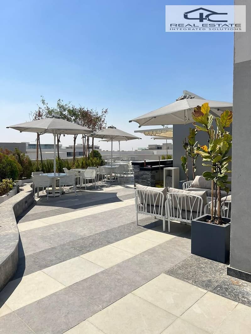 2 0b3c68f5-6498-4f7d-9b47-b40bfd382439. jpg