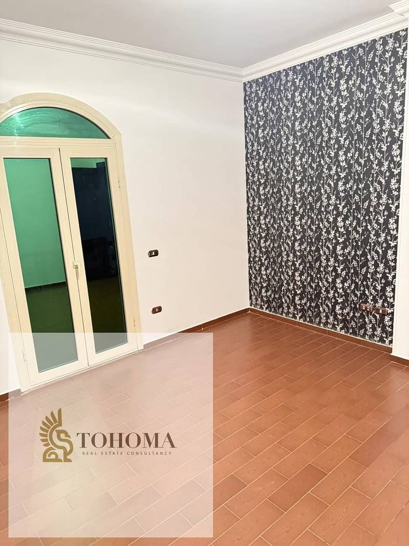 7 d95341a8-d42a-49f1-9054-d9613825ae38. jpg