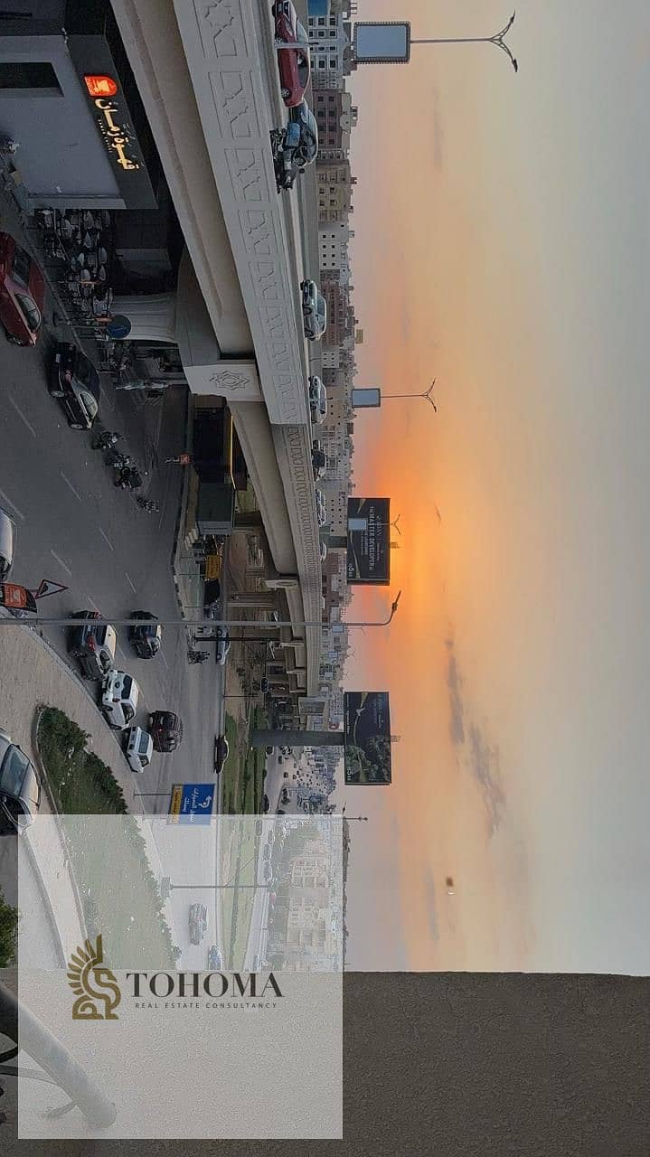 8 992bf9a3-f6d2-426c-9433-542f533c10a4. jpg