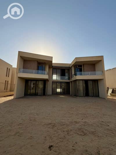 فیلا 5 غرف نوم للبيع في 6 أكتوبر، الجيزة - WhatsApp Image 2025-12-03 at 2.43. 54 PM. jpeg