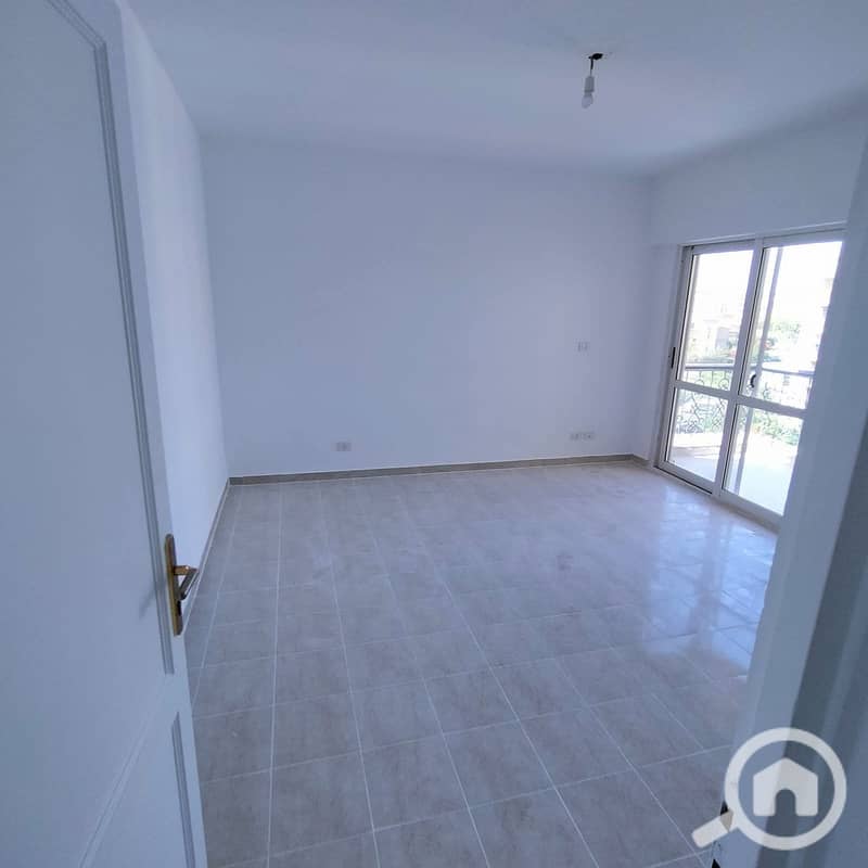 4 592898779_1497149432413628_1335695568010341368_n (1). jpg