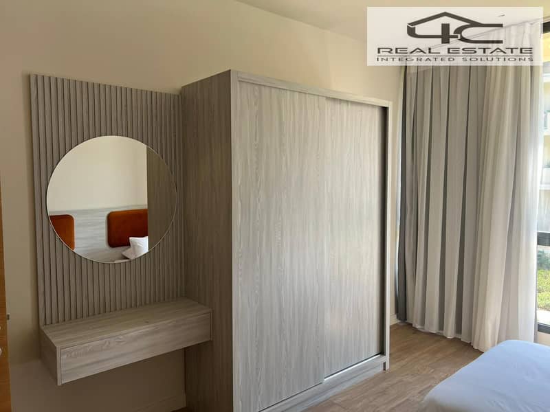 4 WhatsApp Image 2025-12-03 at 14.37. 34. jpeg