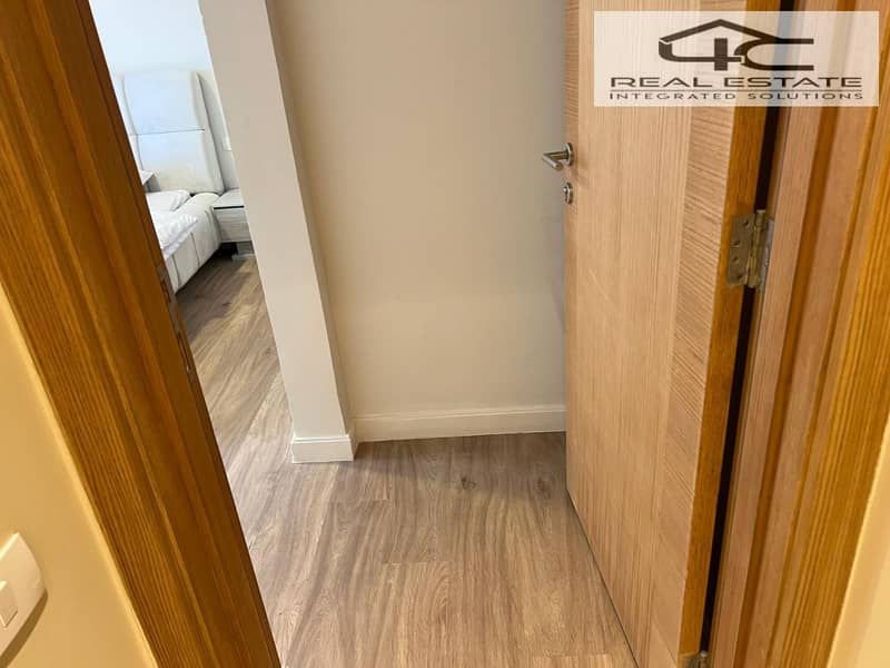 22 WhatsApp Image 2025-12-03 at 14.37. 44 (1). jpeg