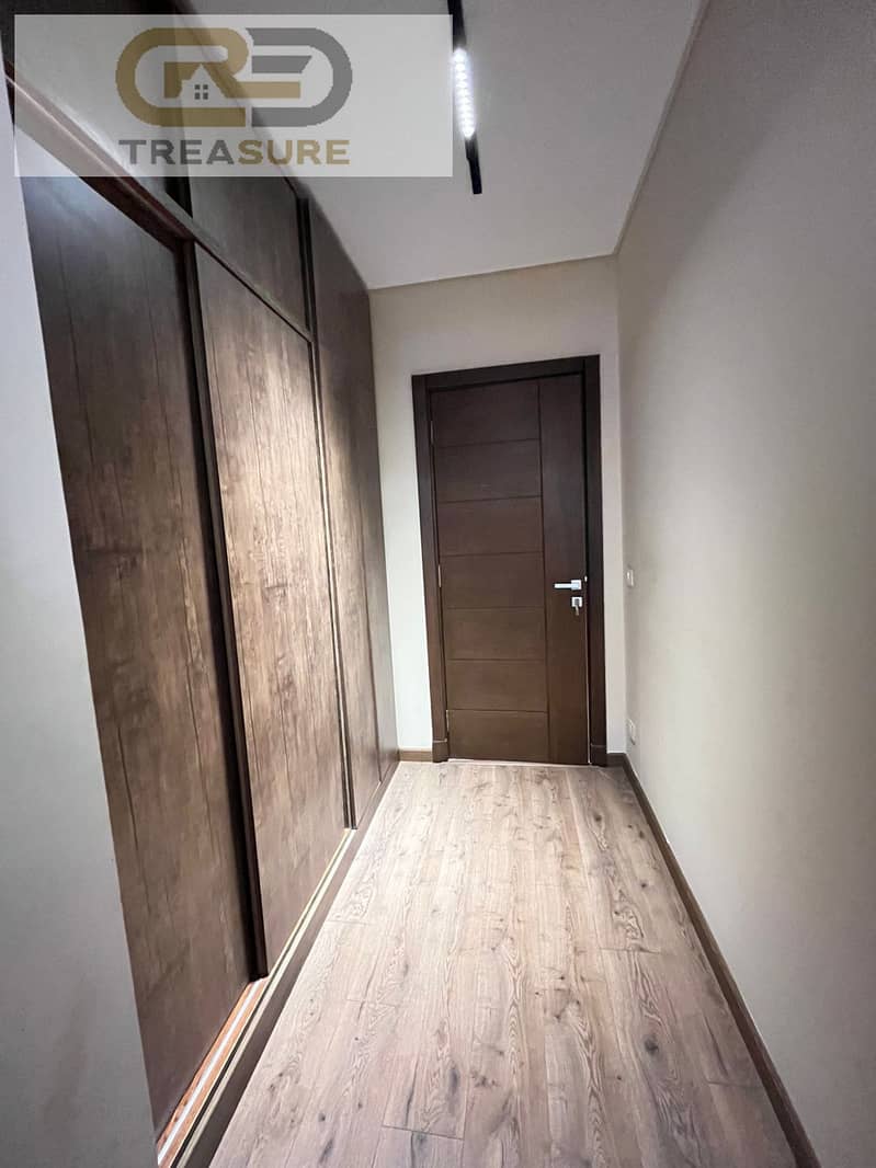 6 WhatsApp Image 2025-12-03 at 5.45. 17 PM. jpeg