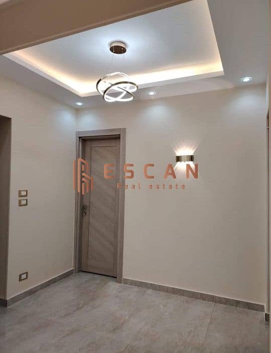 10 e8210f4c-1cd1-40e4-823a-8ba65f9646b4. jpg