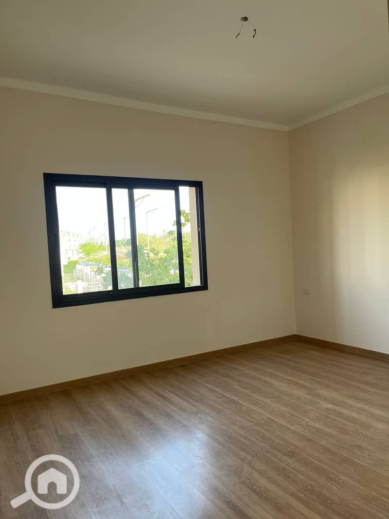 2 WhatsApp Image 2025-11-15 at 1.46. 38 PM (1). jpeg