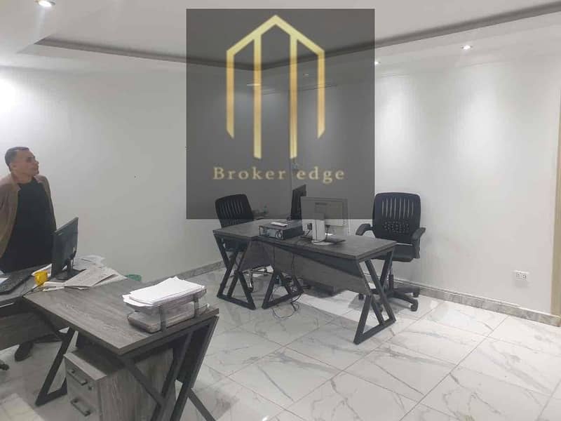 7 0e61bab6-bd61-43ce-bcca-6a56150f62f4. jpg