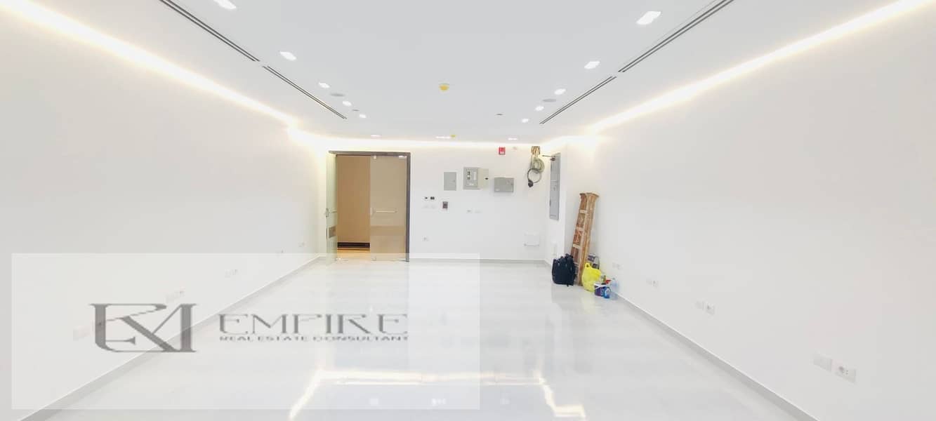 2 WhatsApp Image 2025-11-30 at 12.31. 29_3319f56f. jpg