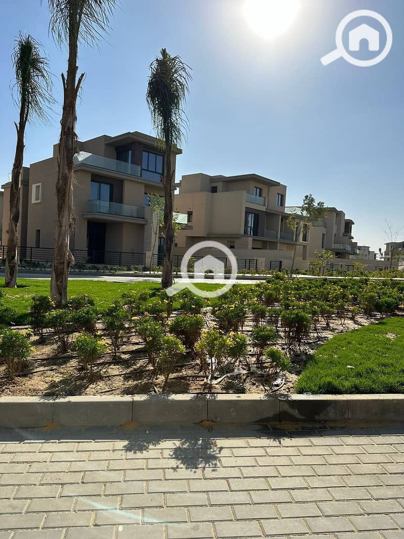 4 WhatsApp Image 2024-11-17 at 4.23. 31 PM (2). jpeg