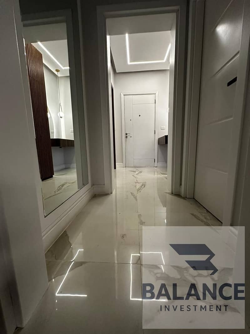 18 99267fae-0ad0-4ce2-a2b9-06318adb4c69. jpg