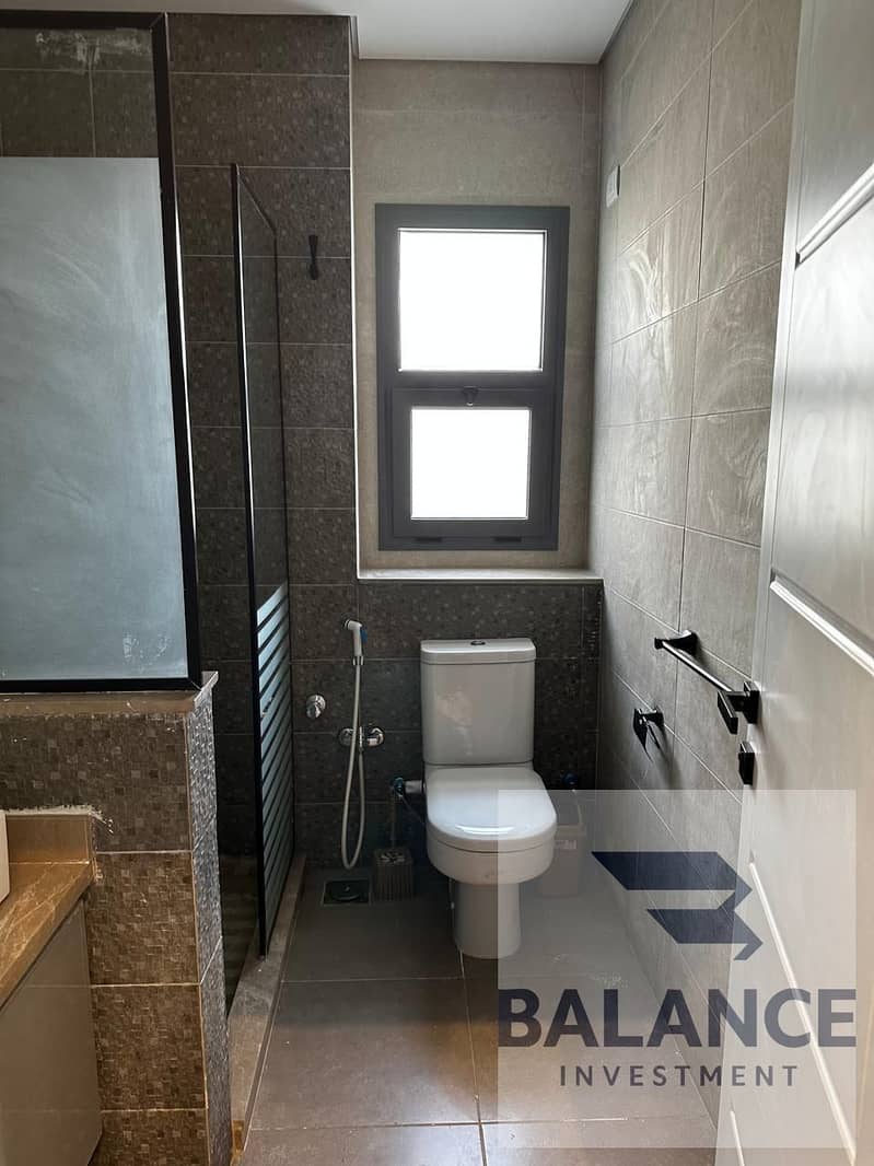 26 32c0a5d6-f240-4125-a8fa-ede3529cc24b. jpg