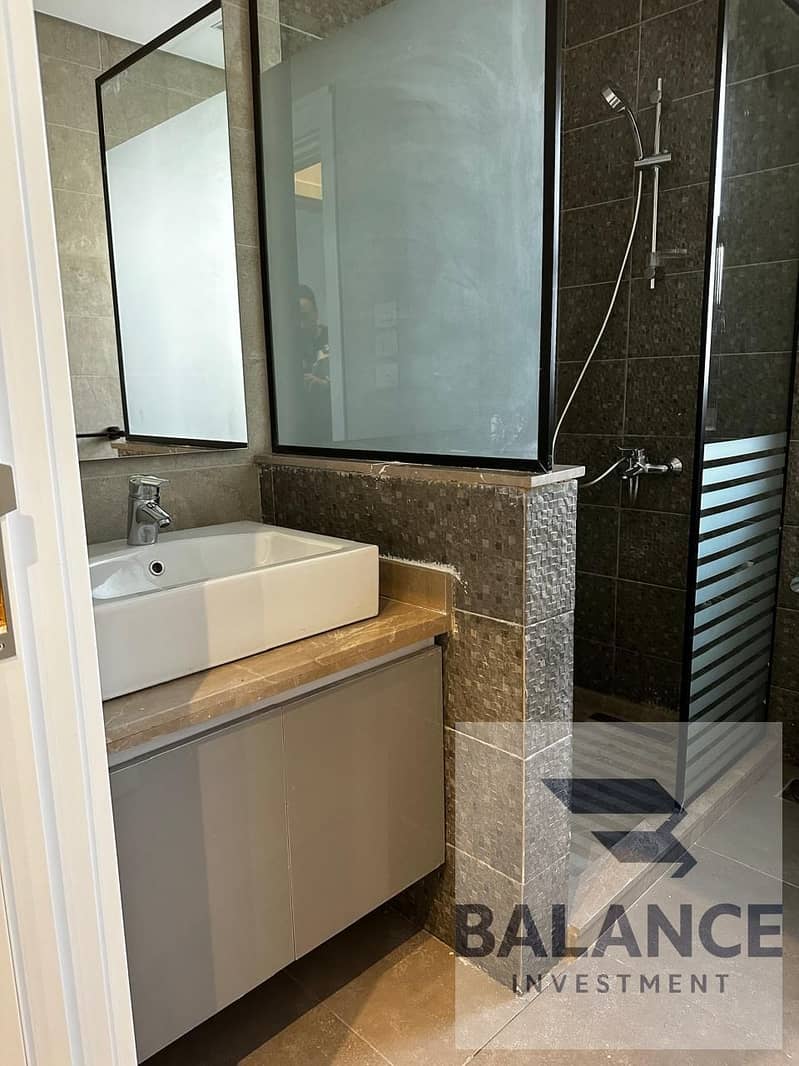 27 f152f9ca-0f66-413e-89ab-6e401b82ceb4. jpg