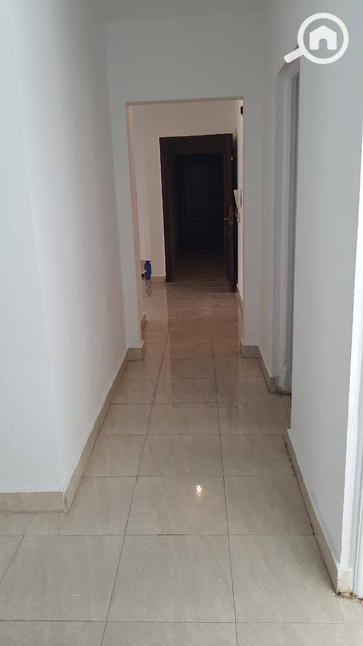 3 WhatsApp Image 2025-12-03 at 16.59. 35_f78cb30d. jpg