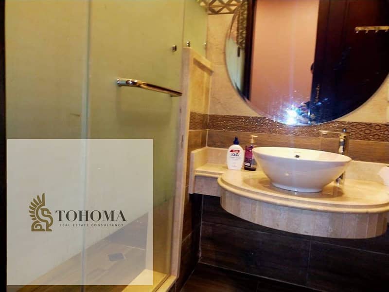 2 b543bab4-8edd-471a-bffc-47a350e9769a. jpg