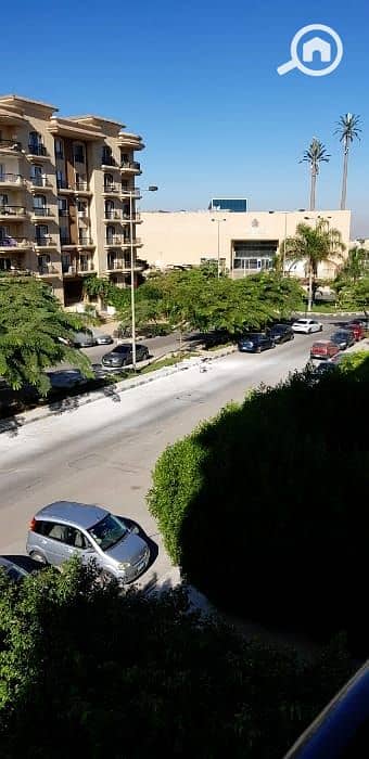 10 23b1582d-d9c9-431b-bcf3-9e20c190e405. jpeg