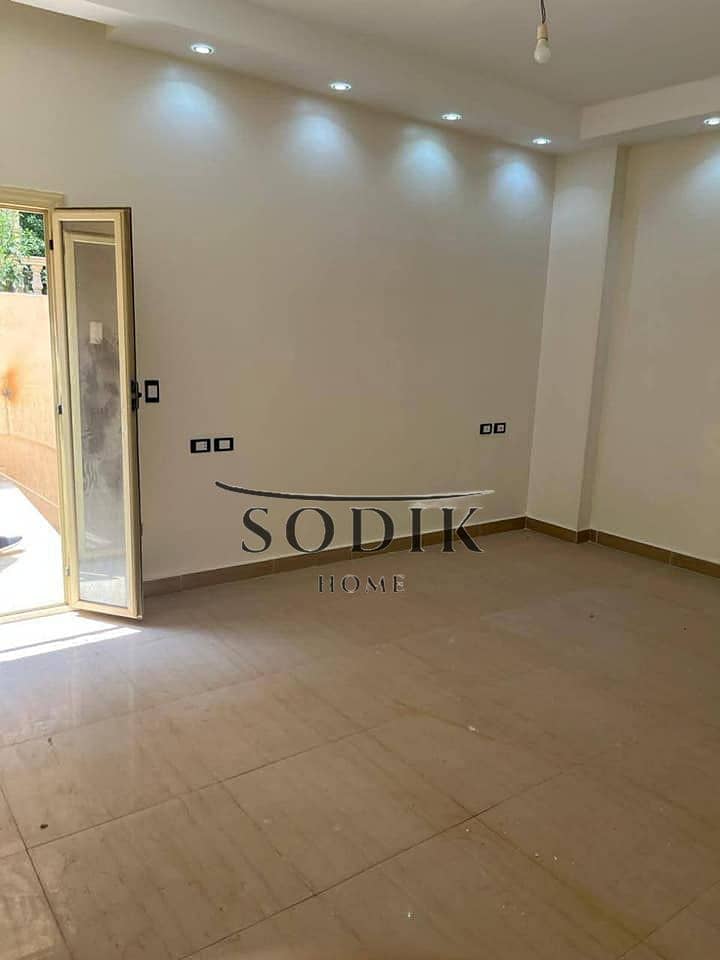 9 577683563_1891691815102849_2801916419890807857_n. jpg