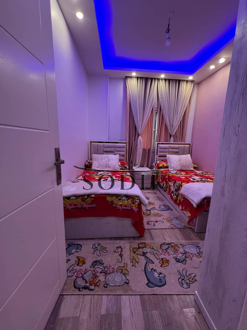 5 14da0fce-ffd3-4370-b56d-5f446f311b5c. jpg