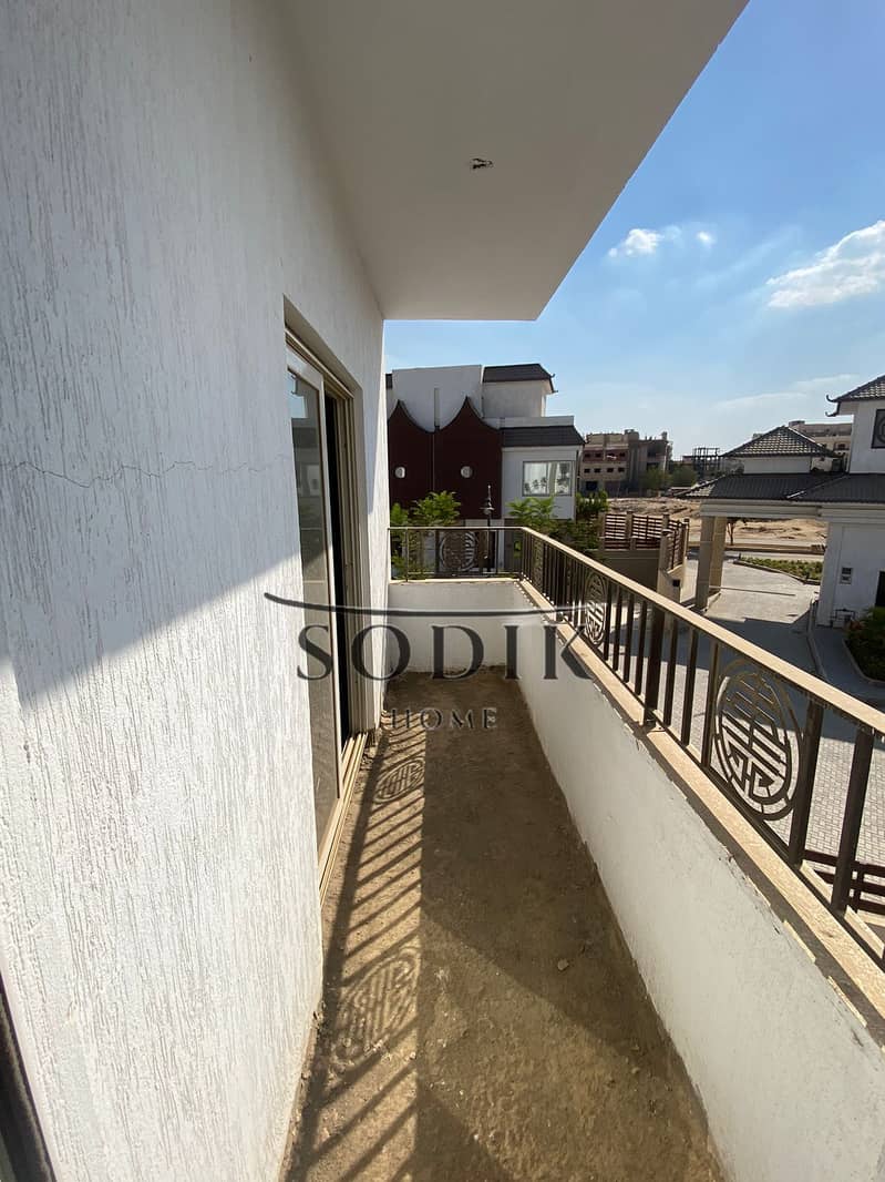 10 WhatsApp Image 2025-10-14 at 3.52. 59 PM (1). jpeg