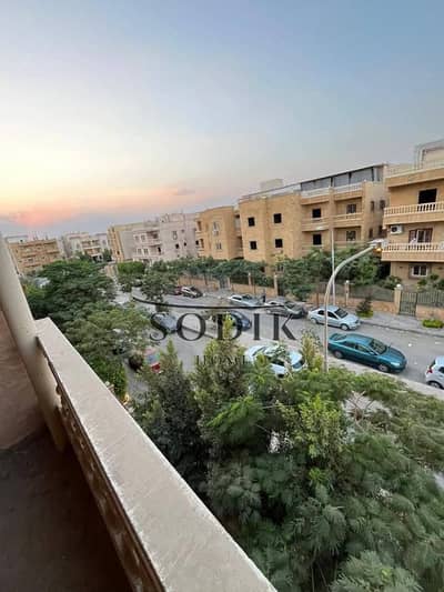 فیلا 7 غرف نوم للبيع في العبور، القاهرة - 548683461_122151059186404744_1187363795450773133_n. jpg