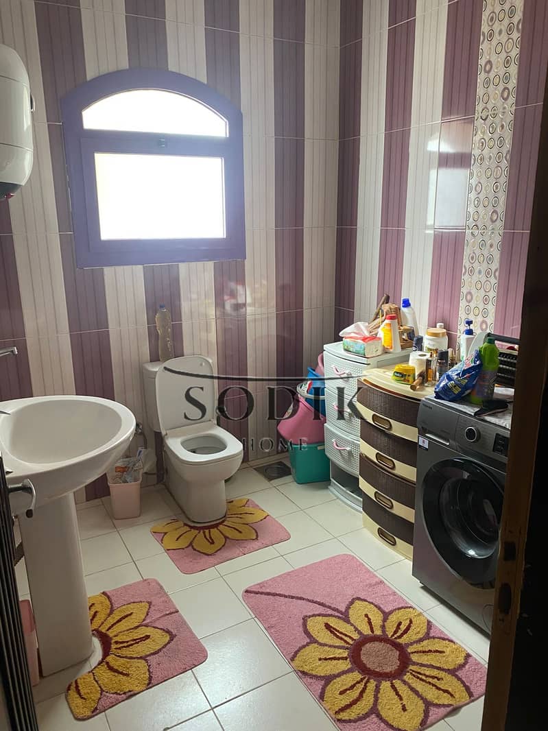 10 WhatsApp Image 2025-10-24 at 3.21. 38 PM. jpeg