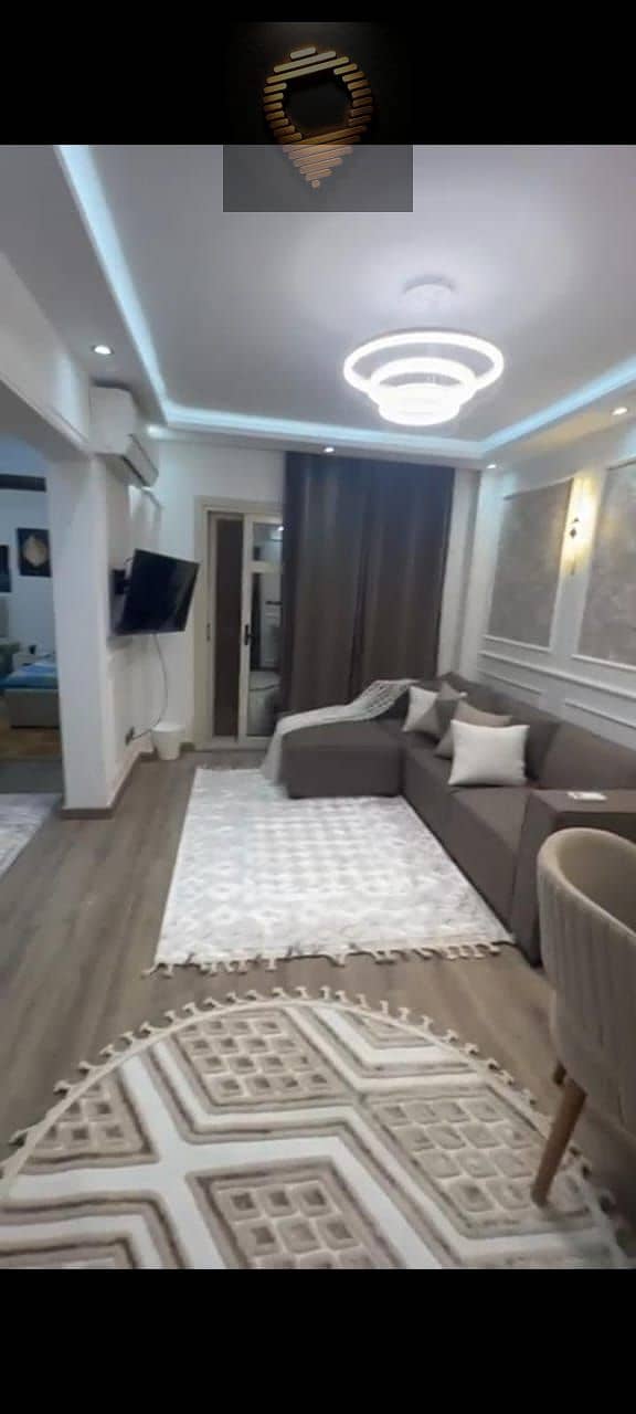 2 WhatsApp Image 2025-12-03 at 17.39. 05_7befe47e. jpg