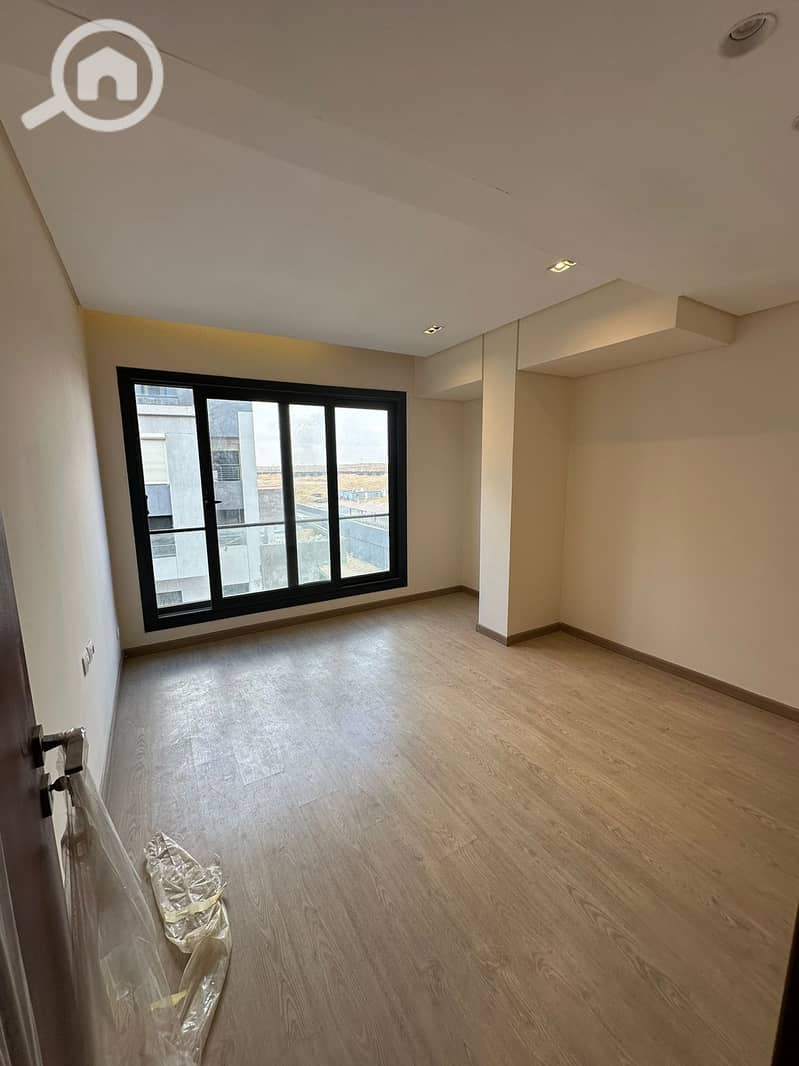 9 WhatsApp Image 2025-10-06 at 6.55. 16 PM (1). jpeg