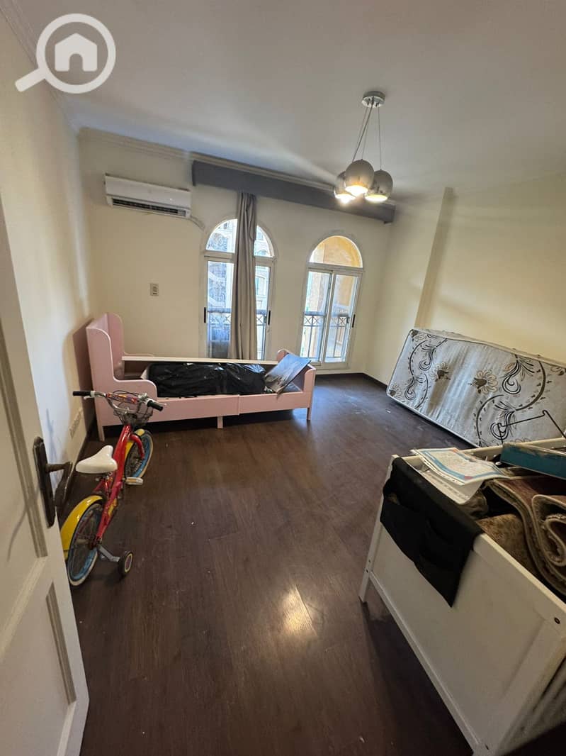 2 9edcab3a-9efd-4f77-a42c-6c7429f7aa48. jpg