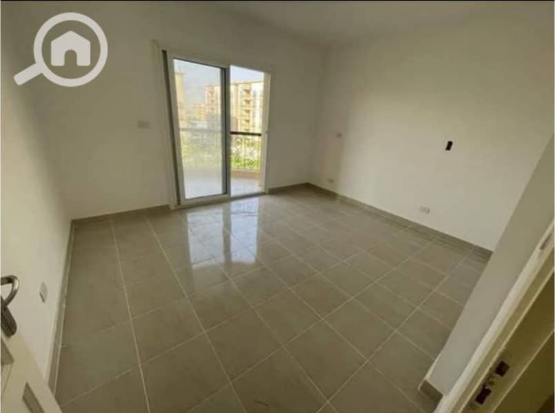 4 c9ce4434-2cc2-465b-a1cc-00f3b89e130e. jpeg