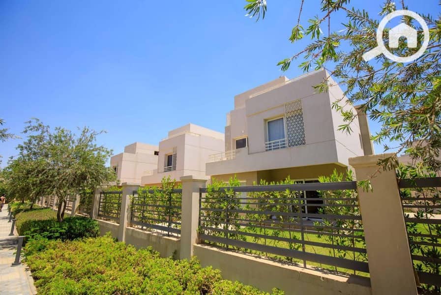 10 Atrio live photos14 . jpg