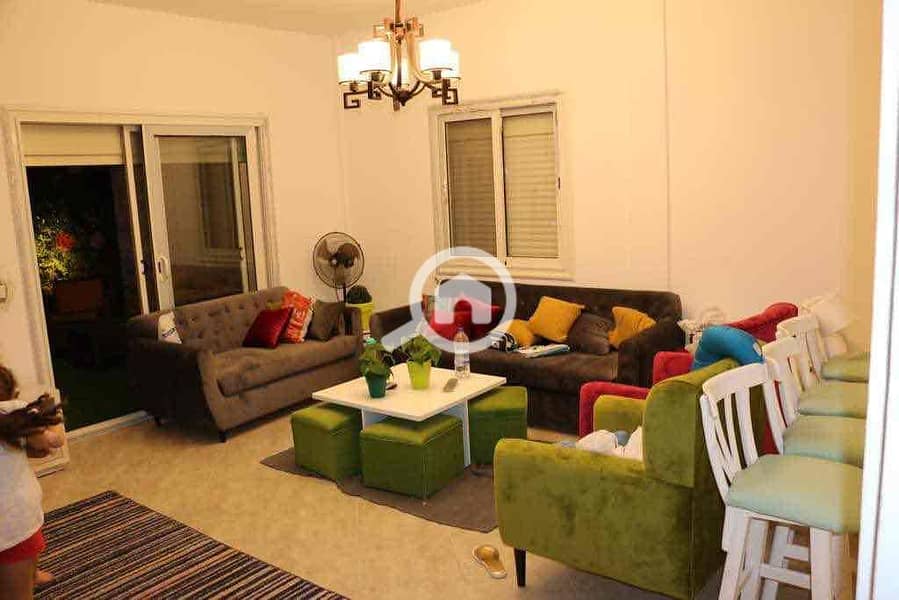 26 f4b0226a-cd6d-433f-a422-fcf51a3b5a3c. jpg