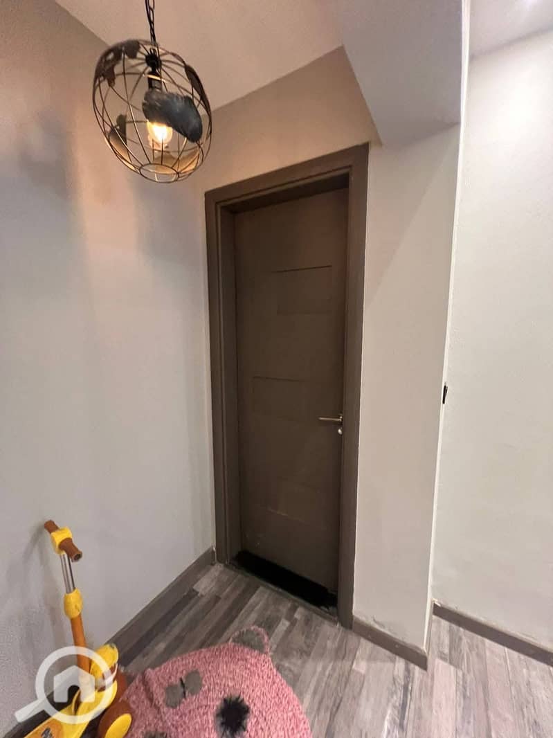 8 594522370_1497117145750190_2559992159764105769_n. jpg