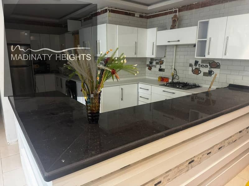 7 WhatsApp Image 2025-12-03 at 17.19. 45_f0bb5f62. jpg