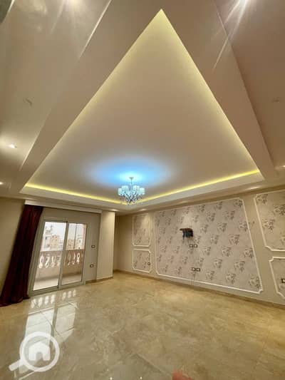 شقة 4 غرف نوم للايجار في القاهرة الجديدة، القاهرة - IMG-20251129-WA0011. jpg شقة 4 غرف نوم للايجار في القاهرة الجديدة، القاهرة - IMG-20251129-WA0011. jpg