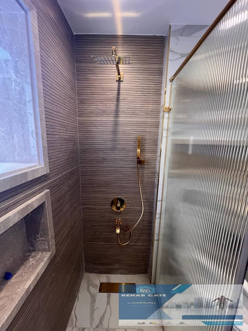 5 d48d1e13-5e94-42d6-a8e8-07330539d431. jpg