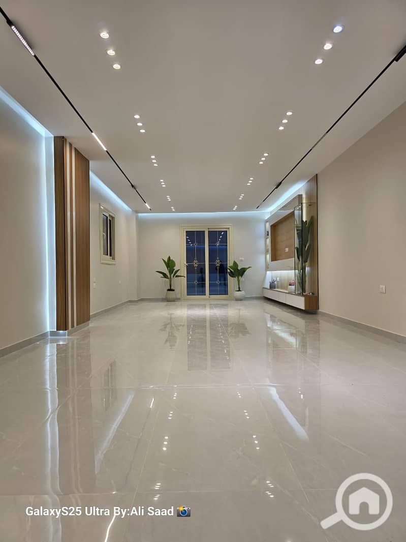 2 WhatsApp Image 2025-12-03 at 1.07. 36 PM (1). jpeg